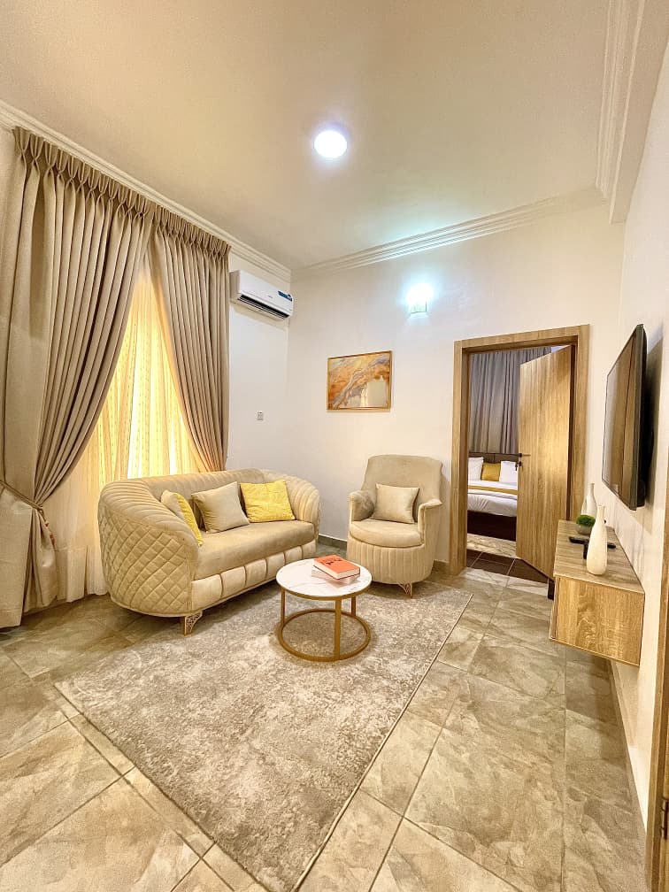 Property for Rent/Sale/Shortlet in Ikeja Gra, Lagos