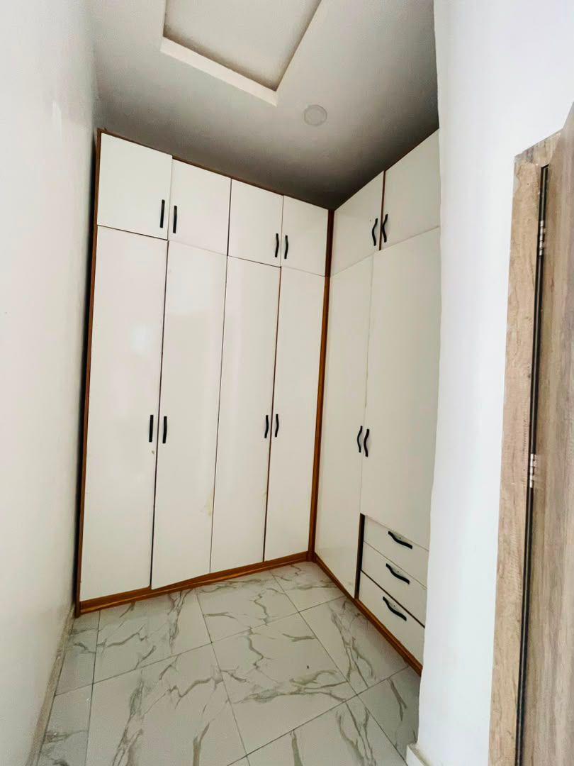 4 Bedroom Terrace Duplex with BQ for Rent in Ikota GRA, Lekki, Lagos - 10