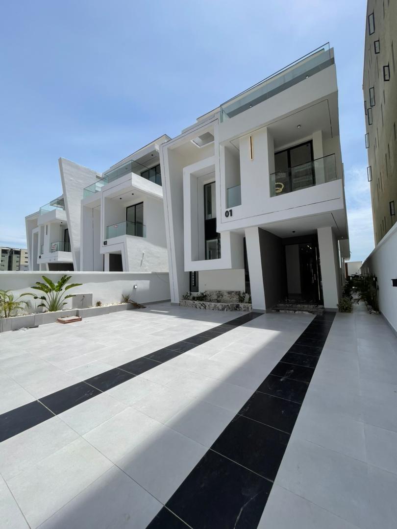 Contemporary 5 Bedroom Fully Detached Duplex for Sale in Lekki Phase 1, Lagos