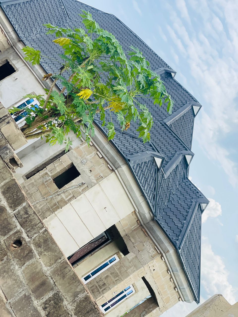 3 Bedroom Property with 2 Shops for Sale in Akure, Ondo