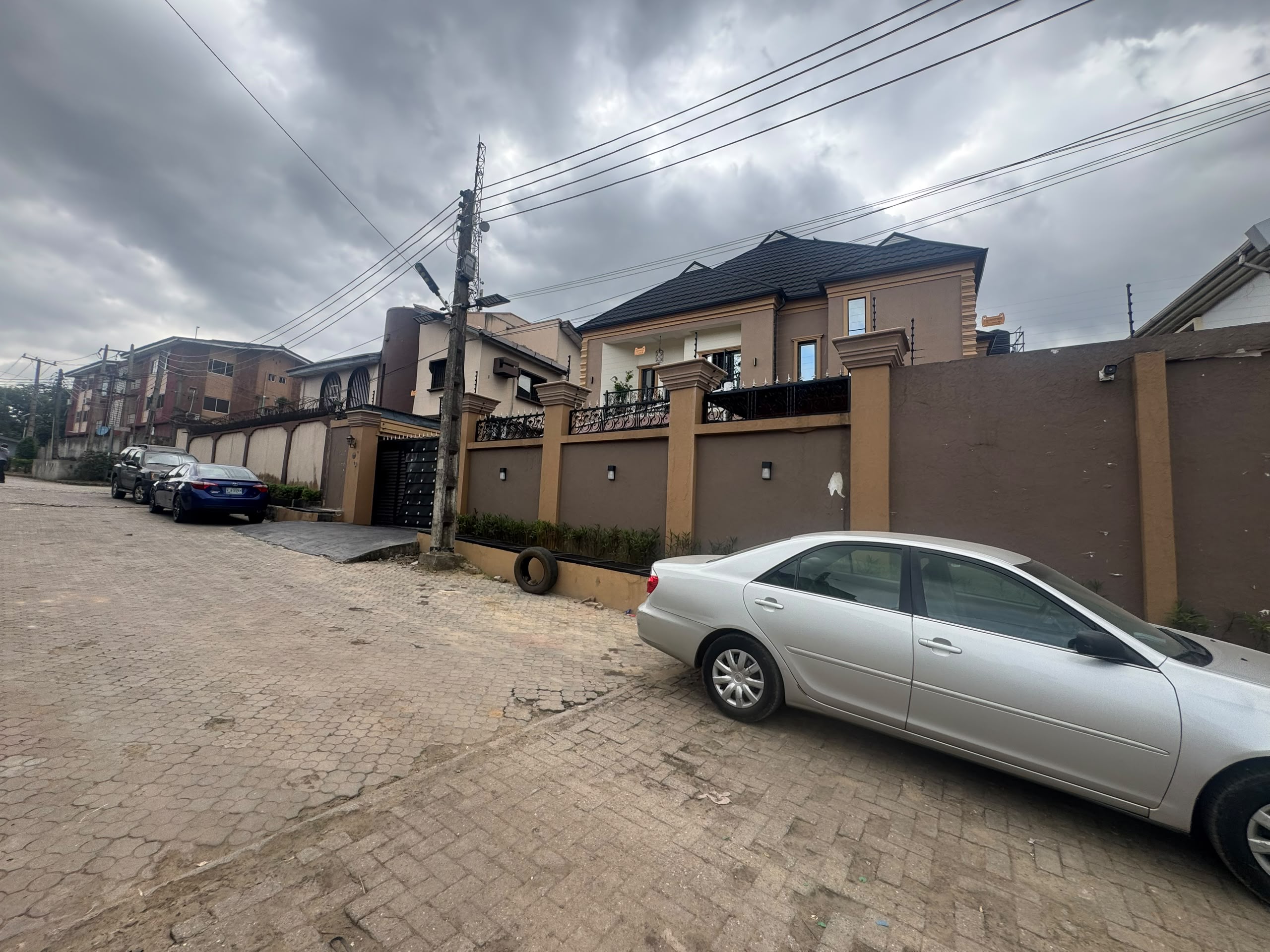 Corner Piece Land for Sale in Magodo Shangisha - 3