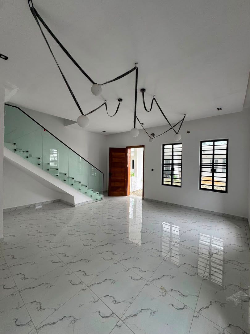 4 Bedroom Terrace Duplex with BQ for Rent in Lekki, Lagos