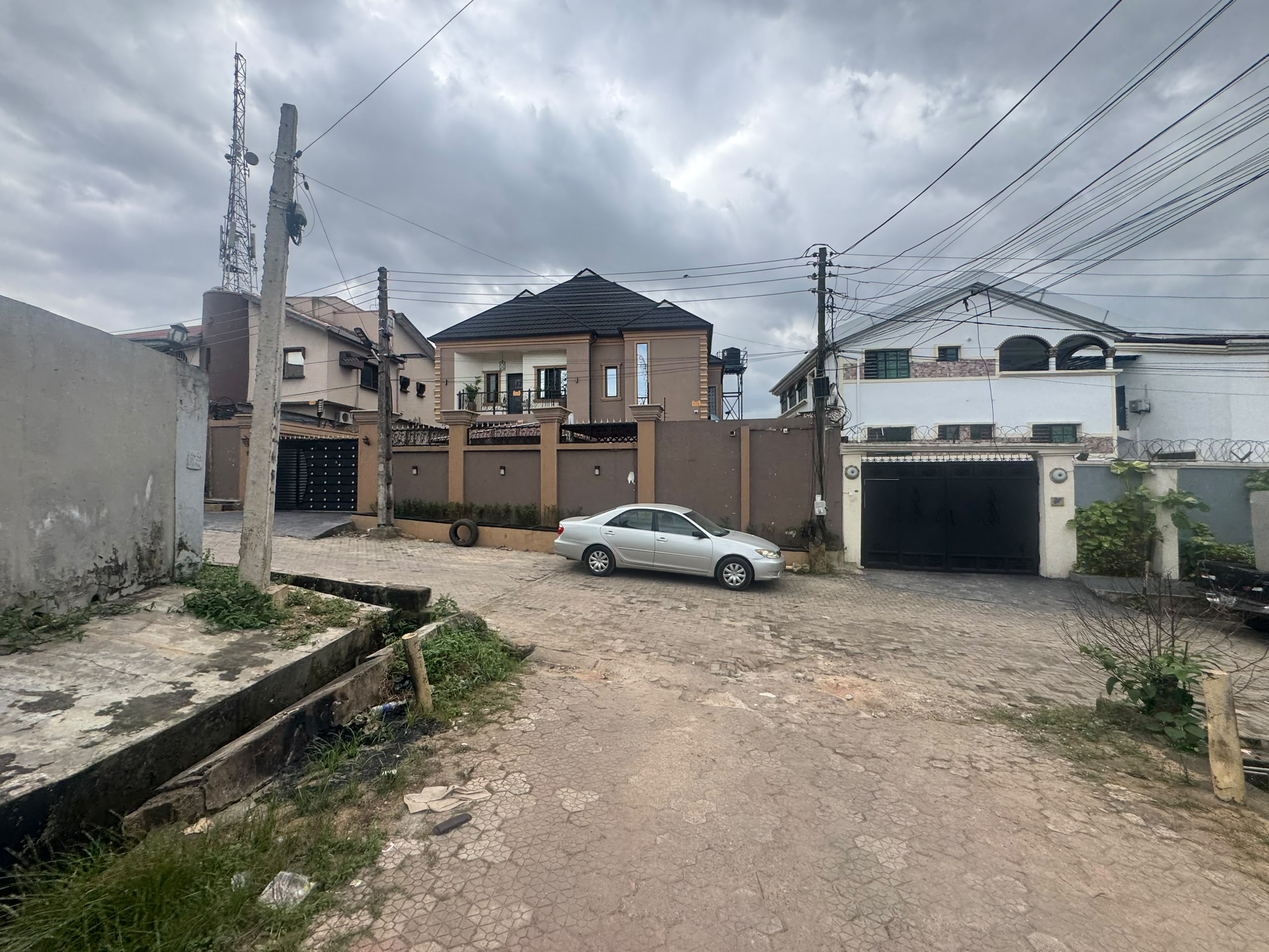 Corner Piece Land for Sale in Magodo Shangisha - 4