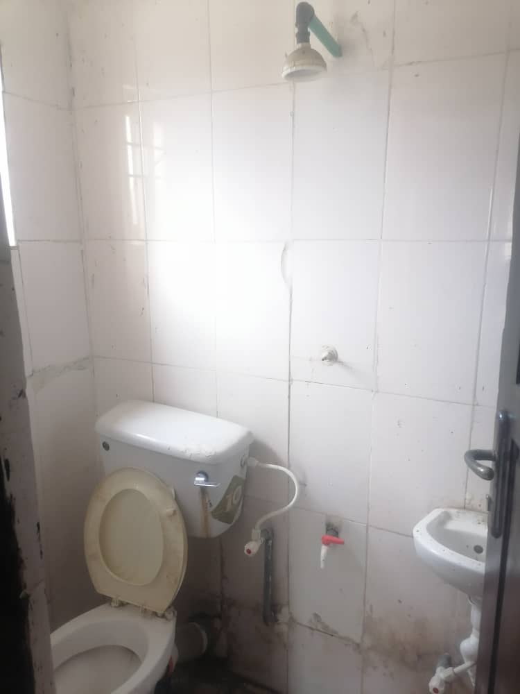 Room for Rent - 15