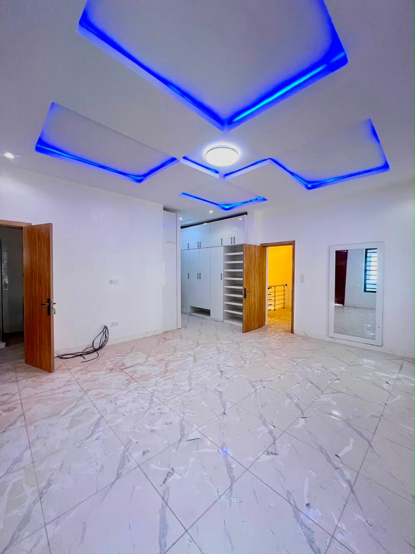 4 Bedroom Duplex for Sale in VGC Extension, Lagos - 10