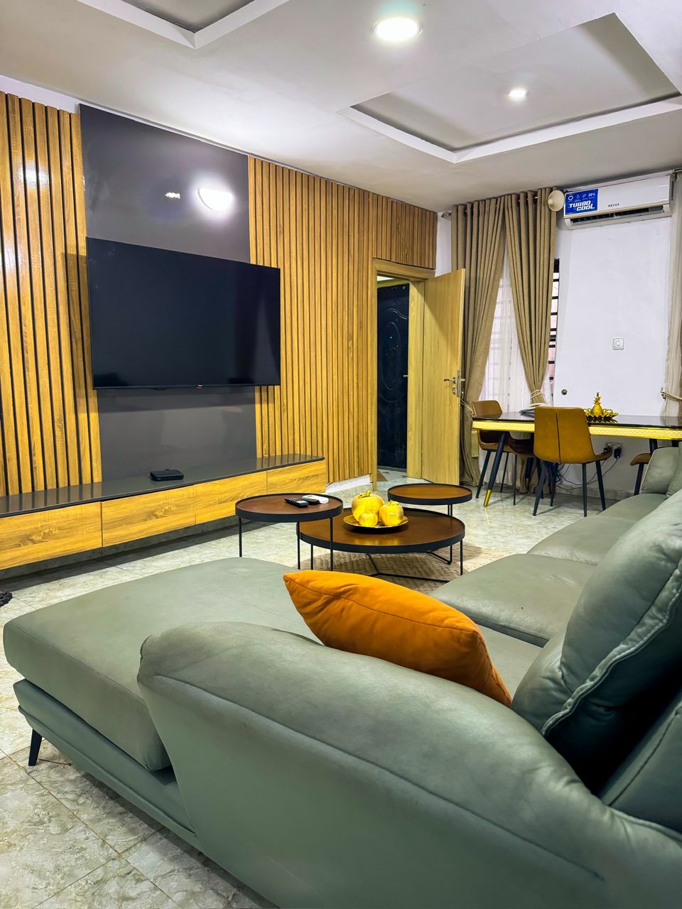 3 Bedroom Shortlet - 9