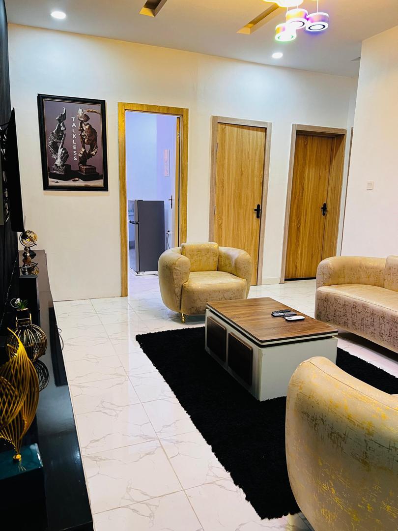 2 Bedroom Apartment for Shortlet in Harris Drive, VGC