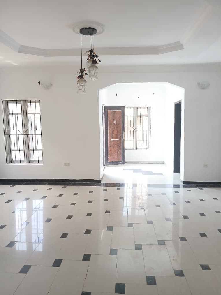 5 Bedroom Fully Detached Duplex for Rent in Ologolo