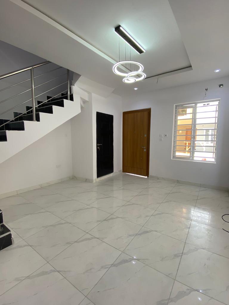 Brand New 3 Bedroom Terrace Duplex for Rent - 6