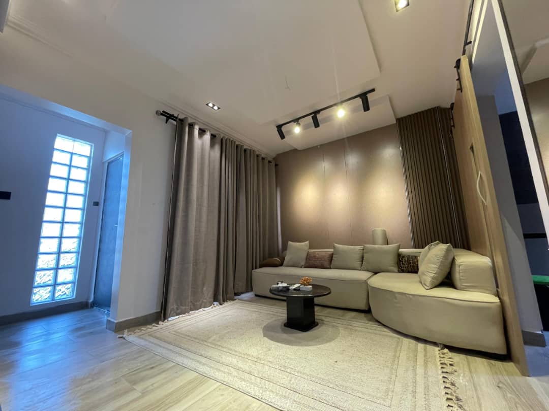 Studio Apartment Shortlet in Lekki Phase 1, Lagos