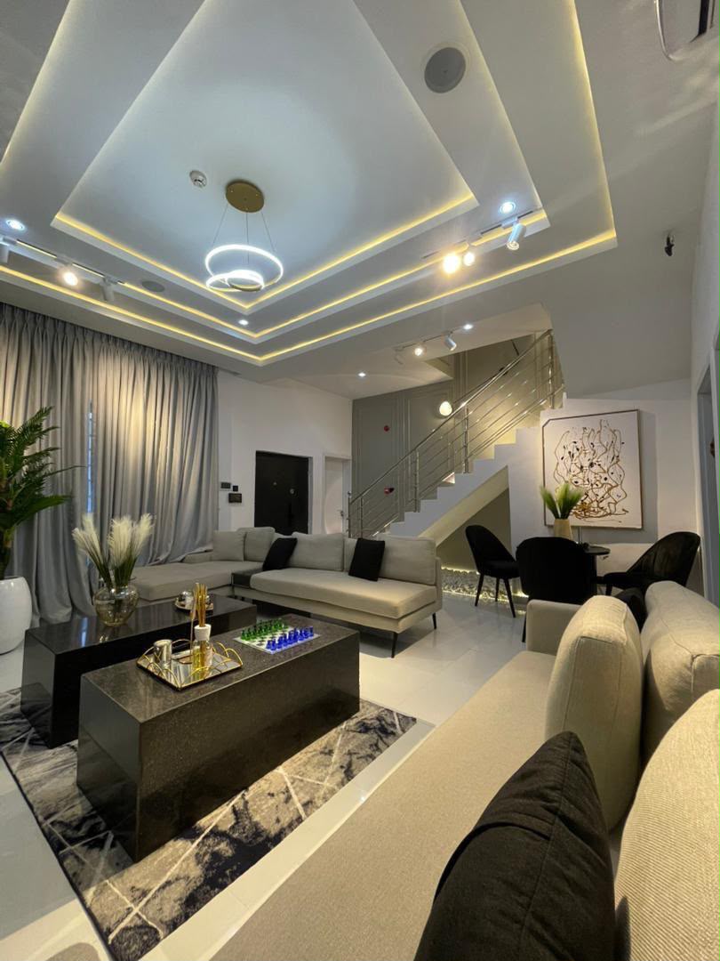 4 Bedroom Terrace Duplex for Rent in Osapa, Lagos - 8