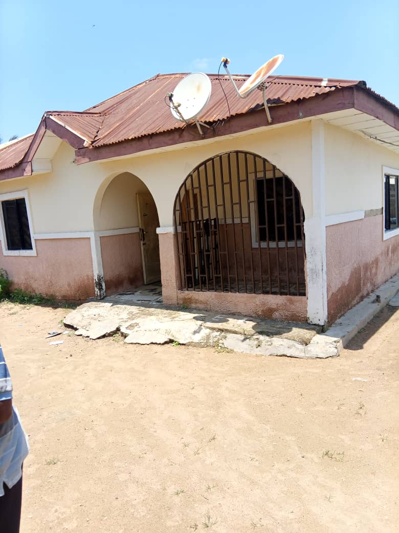 3 Bedroom Flat for Sale in Minna, Niger State - 3