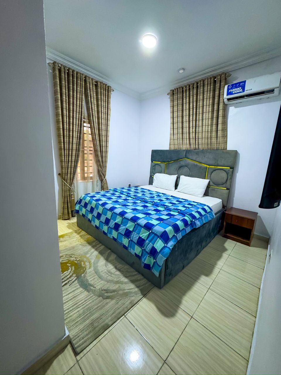3 Bedroom Shortlet - 7