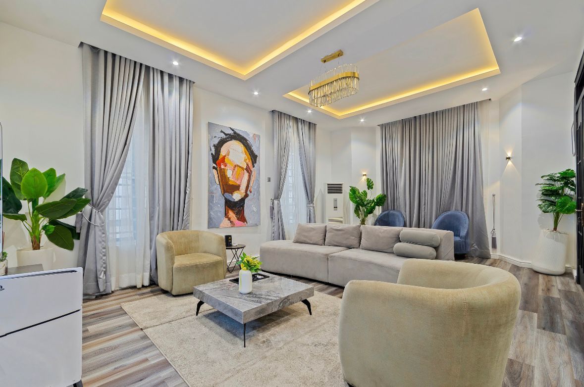 5 Bedroom Duplex in Osapa, Lagos