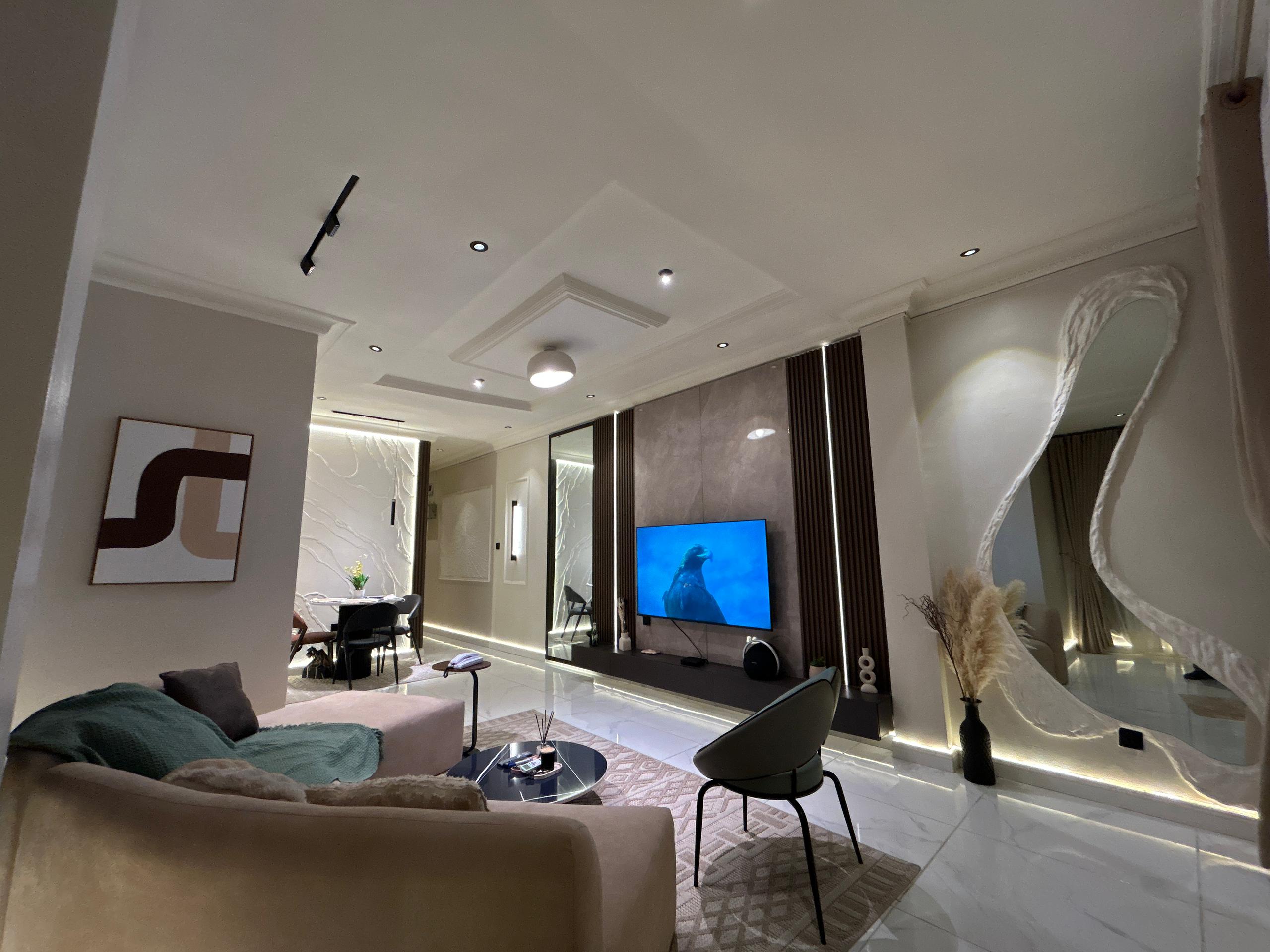 Luxury 1 Bedroom Shortlet in Lekki Phase 1, Lagos