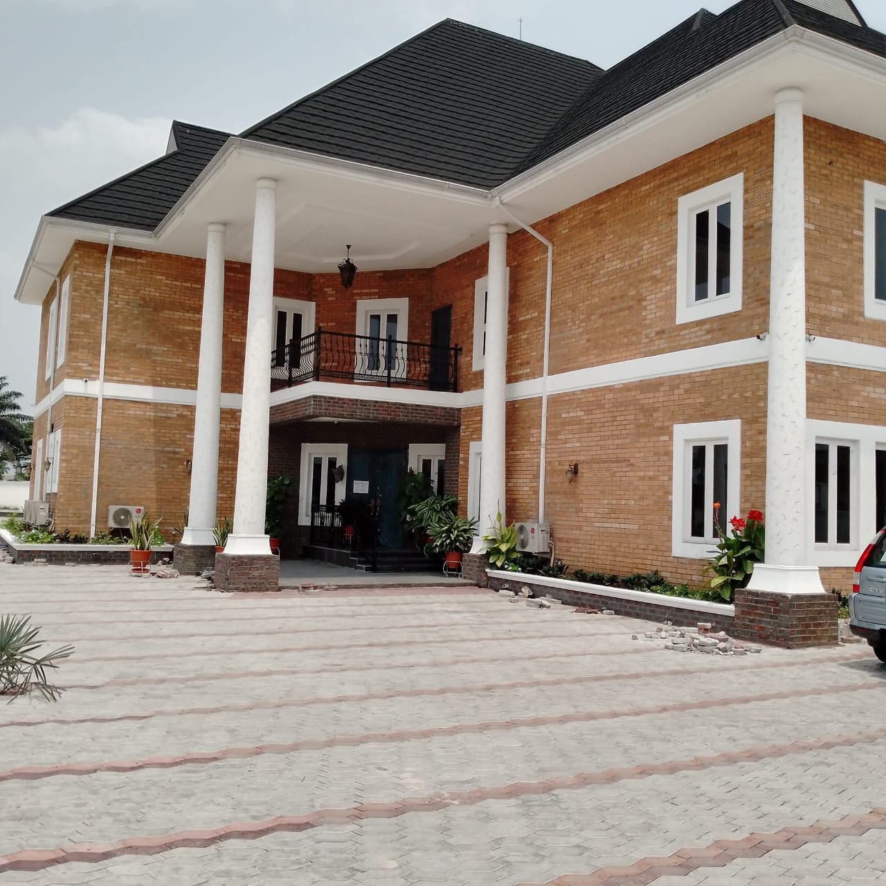 5 Bedroom Duplex for Rent in GRA, Phase 2