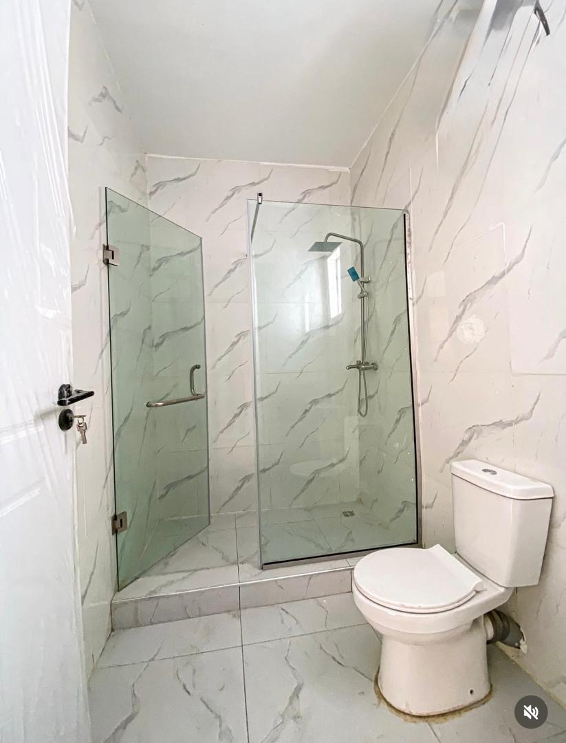 Contemporary 4 Bedroom Semi-Detached Duplex for Rent - 9