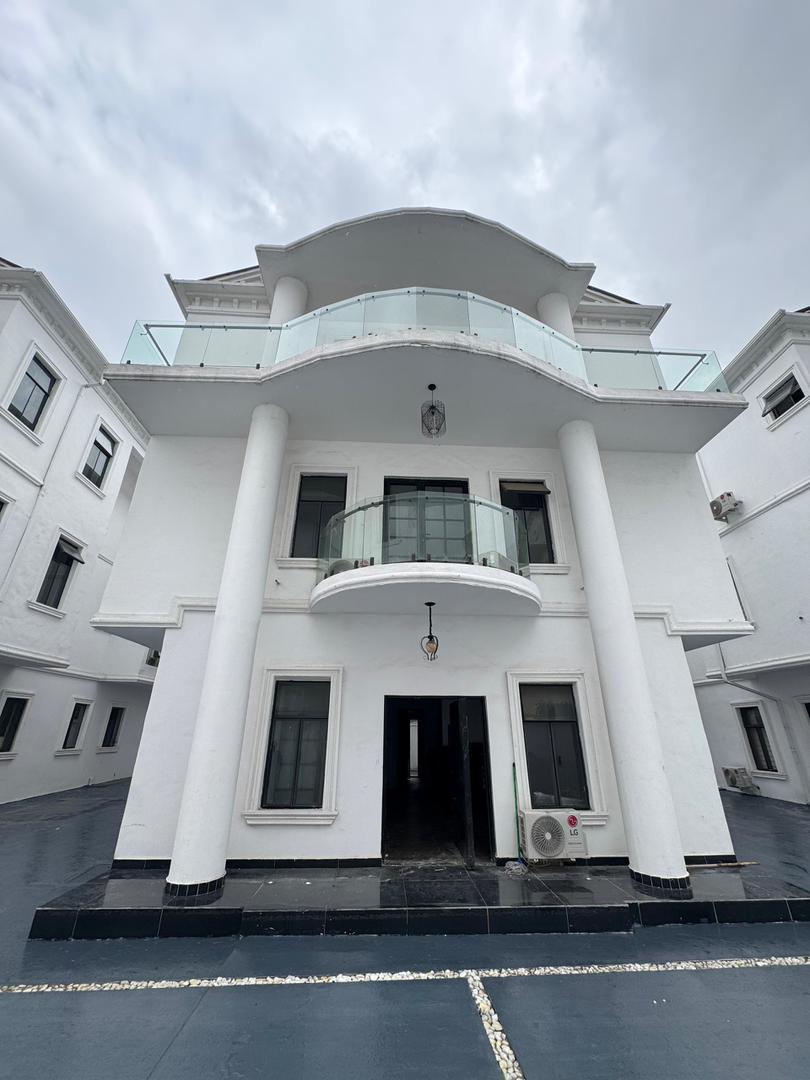 4 Bedroom Fully Detached Duplex for Sale in Banana Island, Ikoyi