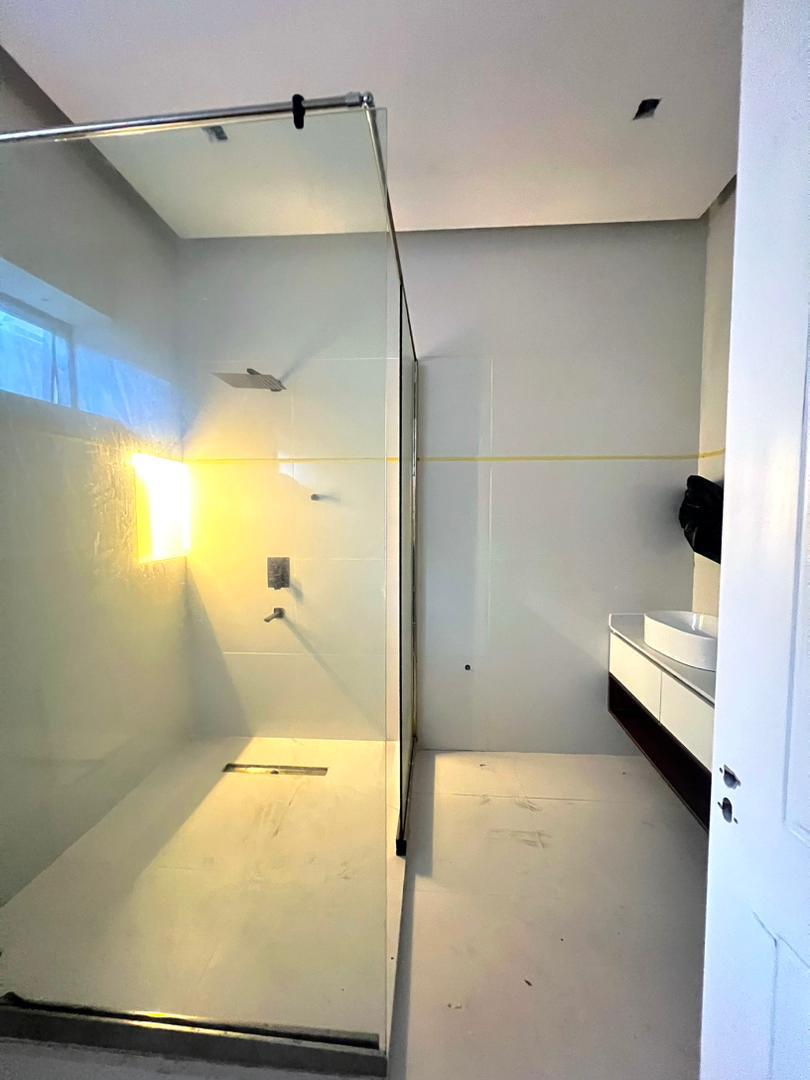 3 Bedroom Waterfront Apartment with BQ for Sale in Banana Island, Lagos - 12