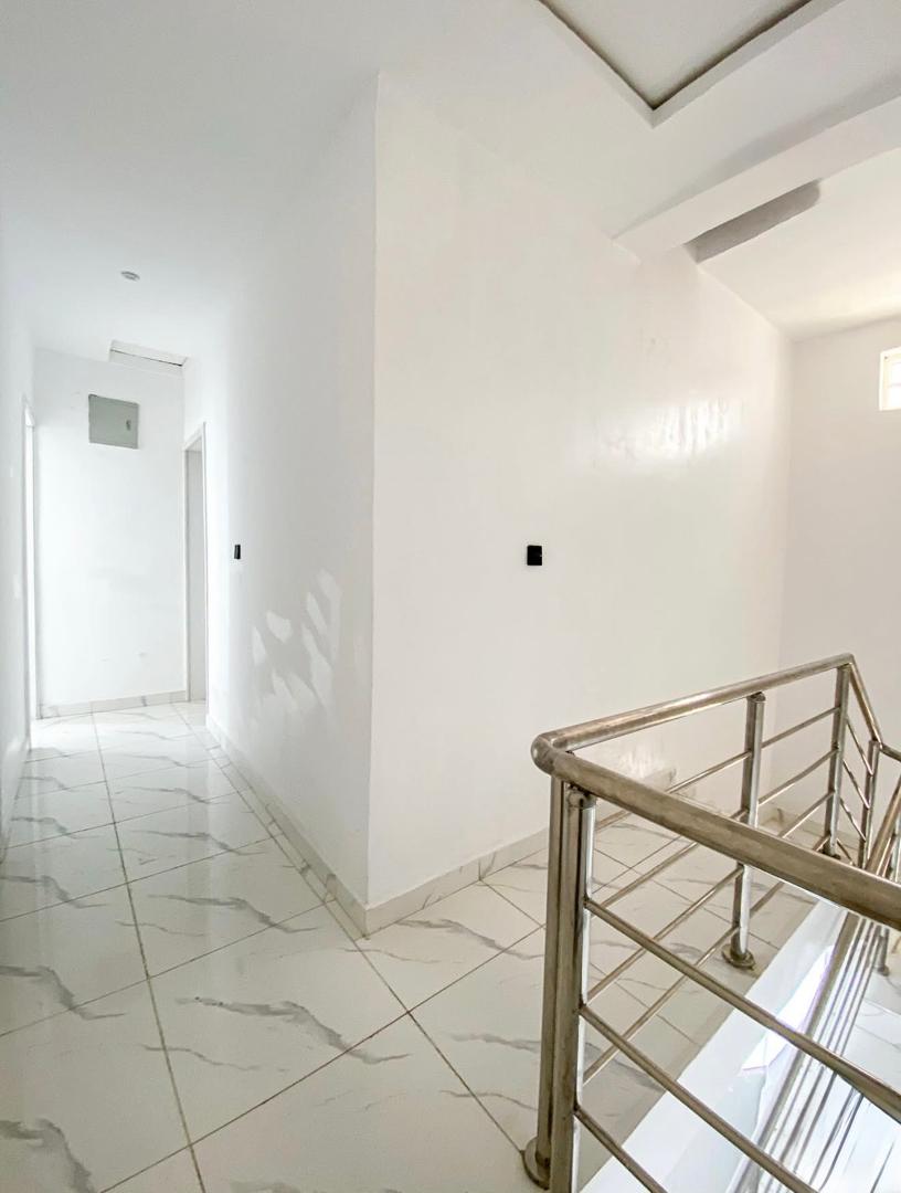 Contemporary 4 Bedroom Semi-Detached Duplex for Rent - 5
