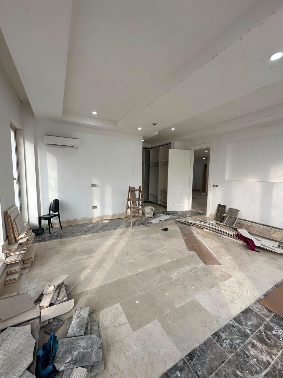 Luxury 1-Bedroom Apartment for Rent in Old Ikoyi, Lagos - 8