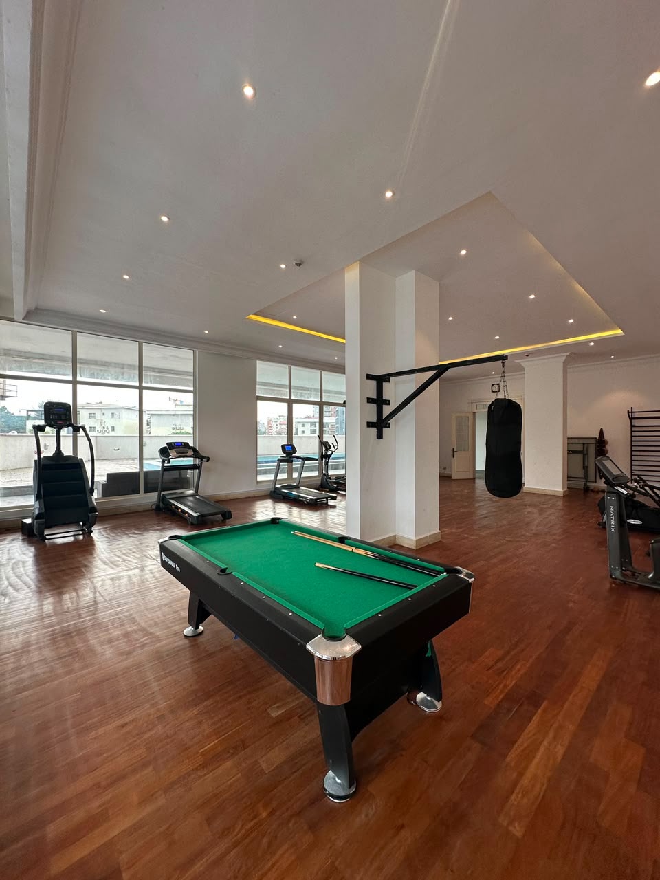 Luxury 1-Bedroom Apartment for Rent in Old Ikoyi, Lagos - 14