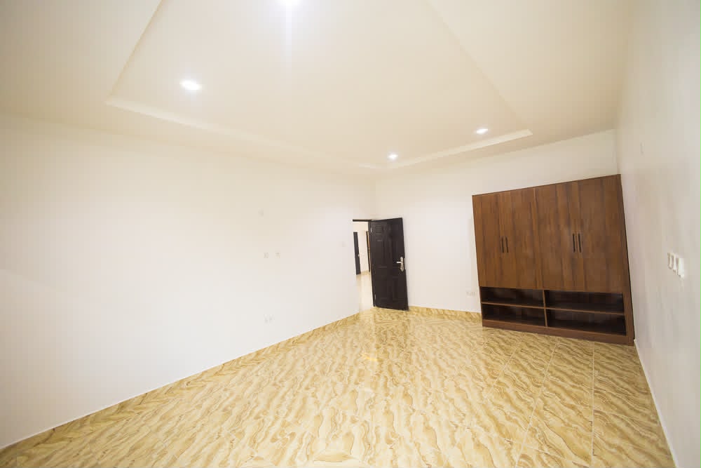 10-Unit Mixed Investment Property for Sale in Lokogoma, Abuja - 44