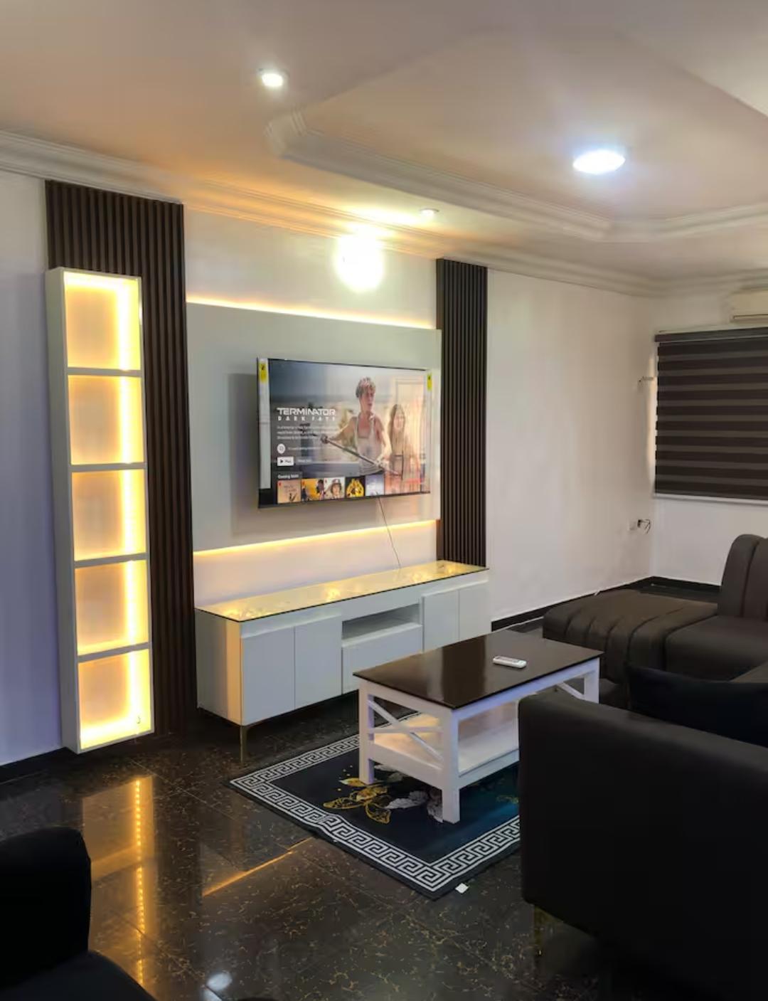 2 Bedroom Flat in Adeniyi Jones, Ikeja