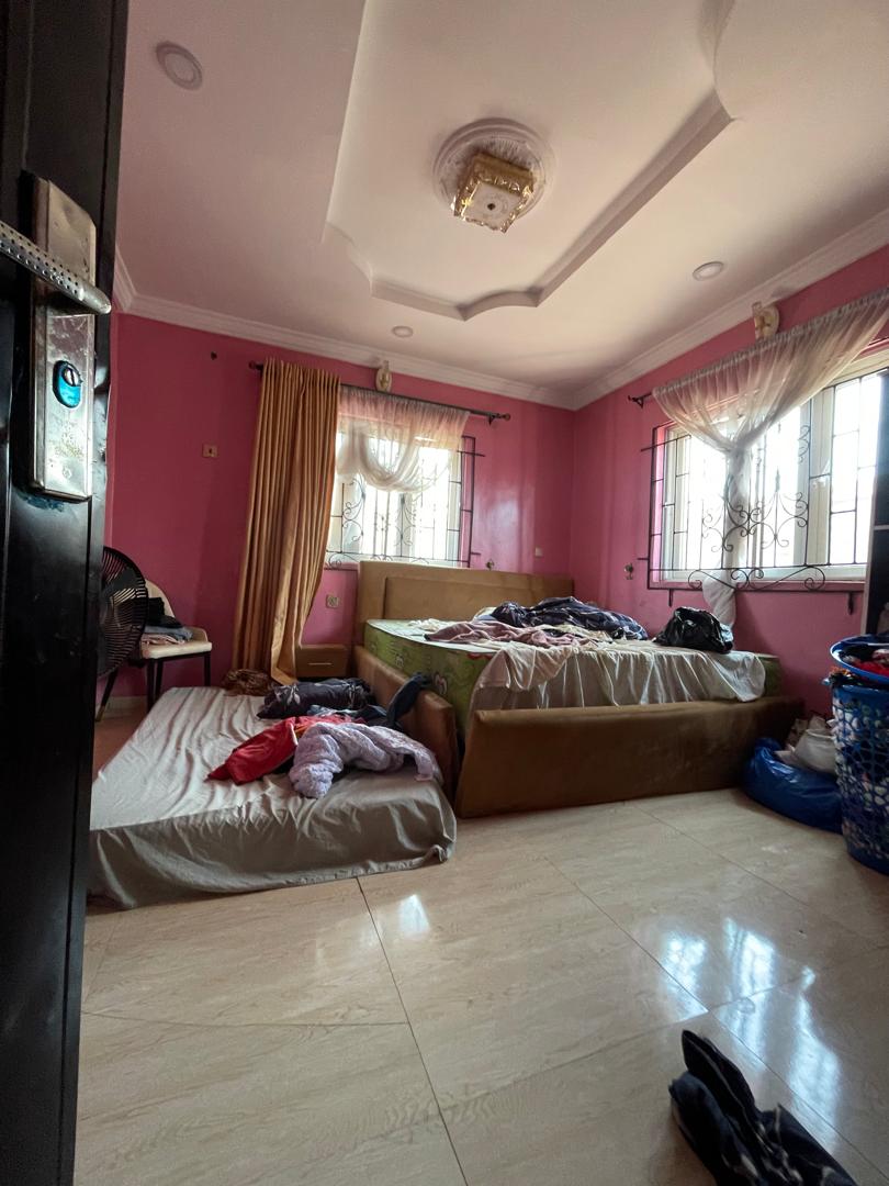 4BEDROOM BUNGALOW WITH MODERN FACILITIES - 7