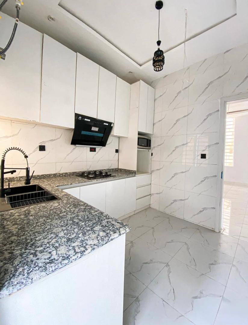 Contemporary 4 Bedroom Semi-Detached Duplex for Rent - 4