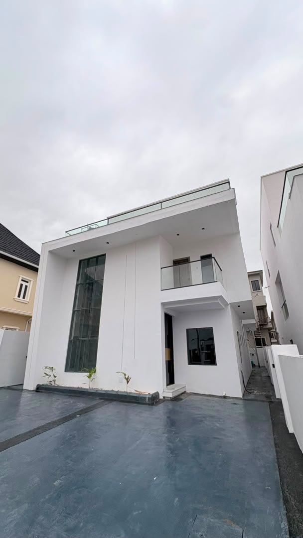 4 Bedroom Duplex with Penthouse and Swimming Pool for Sale in Carlton Gate Estate, Ibadan