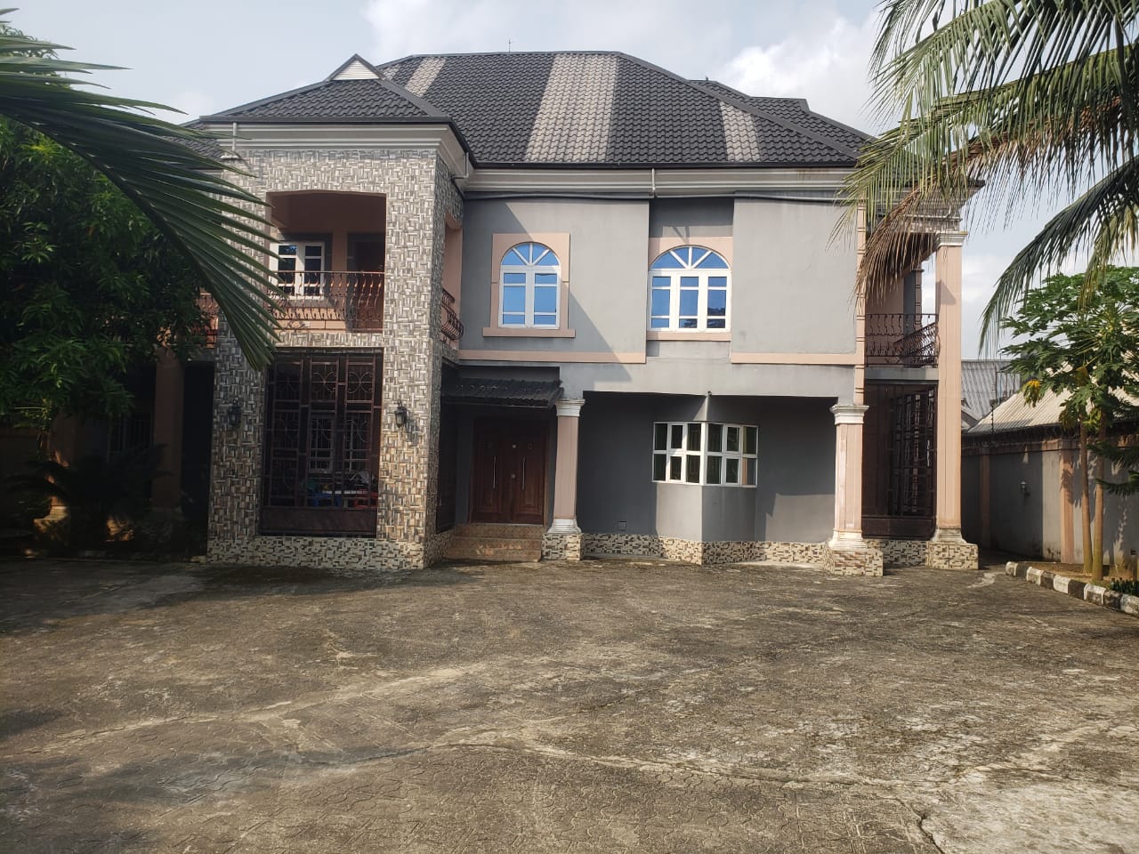 7 Bedroom Duplex for Sale in Ogbogoro, Port Harcourt