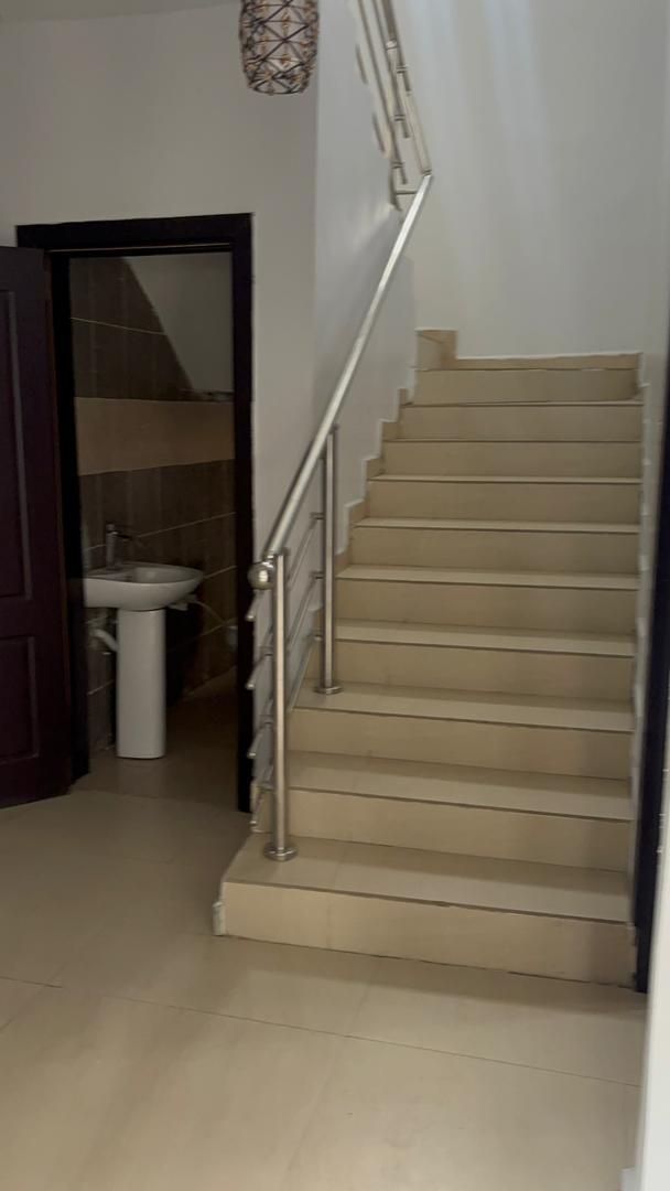 4 Bedroom Semi Detached Duplex for Rent in Abijo GRA, Delta - 3