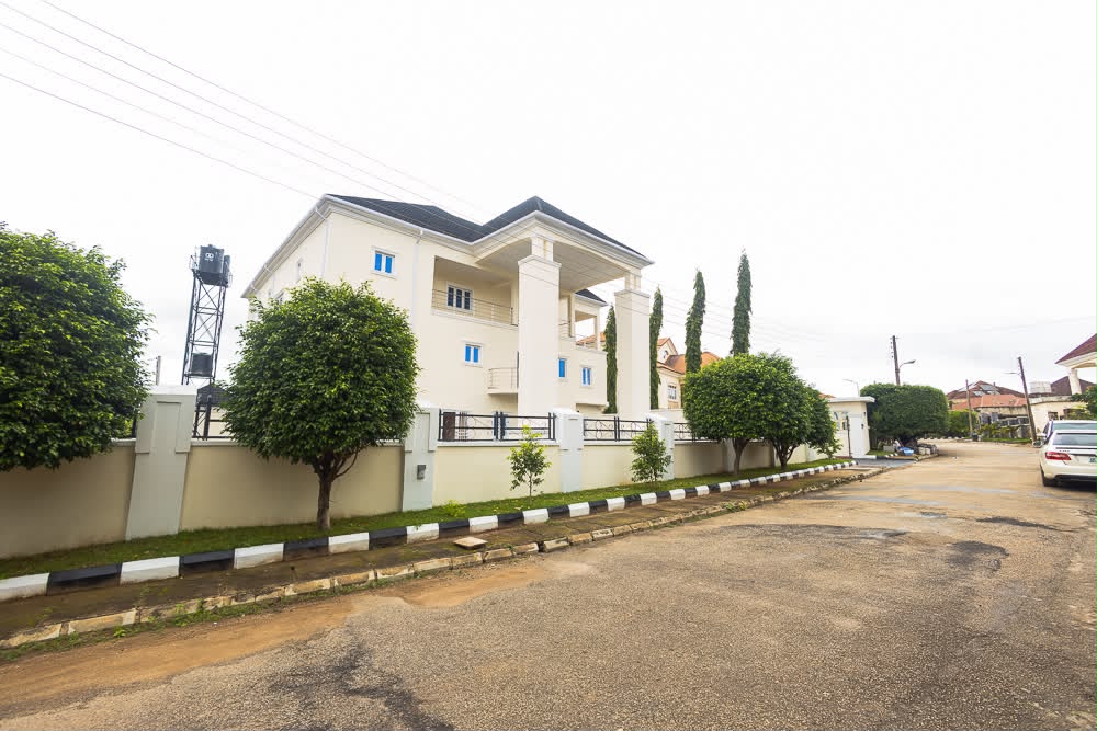 10-Unit Mixed Investment Property for Sale in Lokogoma, Abuja - 17