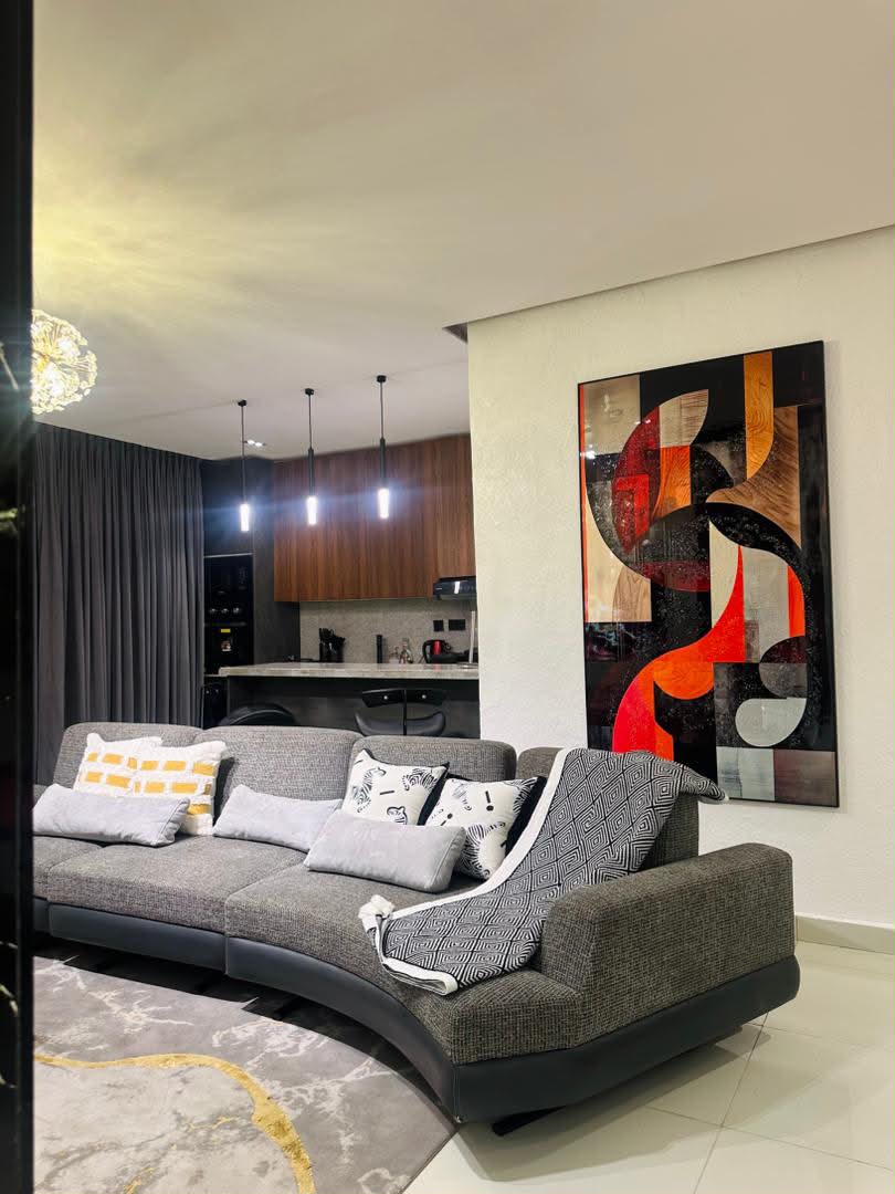 2 Bedroom Shortlet with Pool and Gym in Lekki Phase 1, Lagos