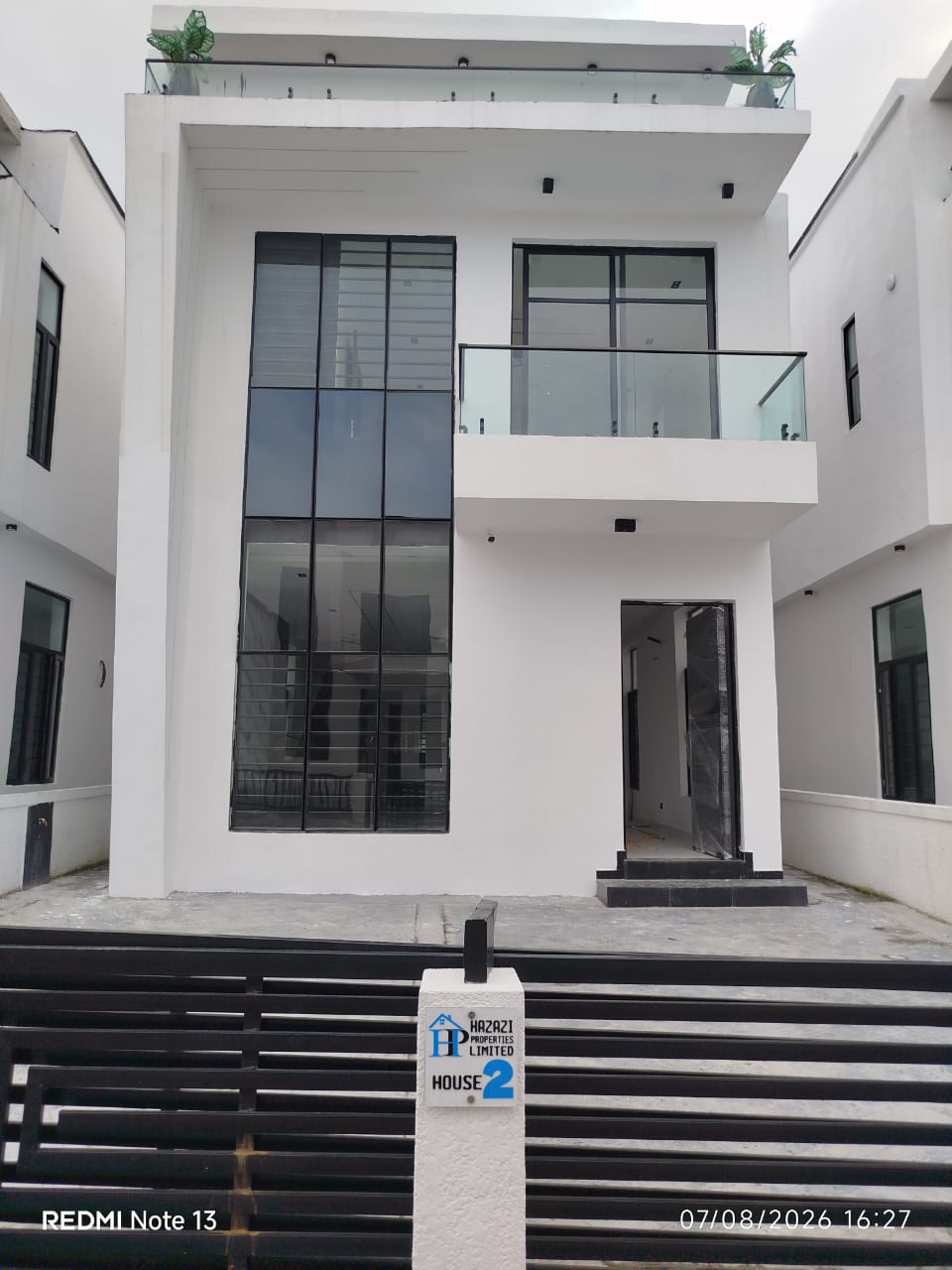 5 Bedroom Fully Detached Duplex for Sale in Ajah, Lagos