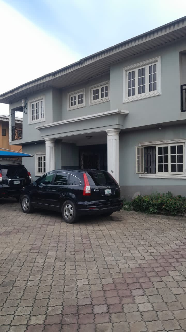 6 Bedroom Duplex for Sale in Ago Palace, Okota, Lagos