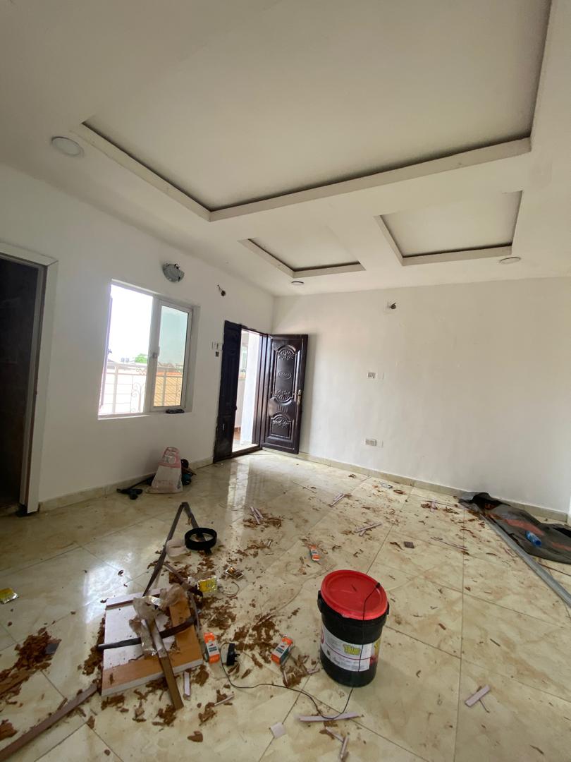 Comfortable Mini Flat for Rent in Osapa London, Lagos - 8