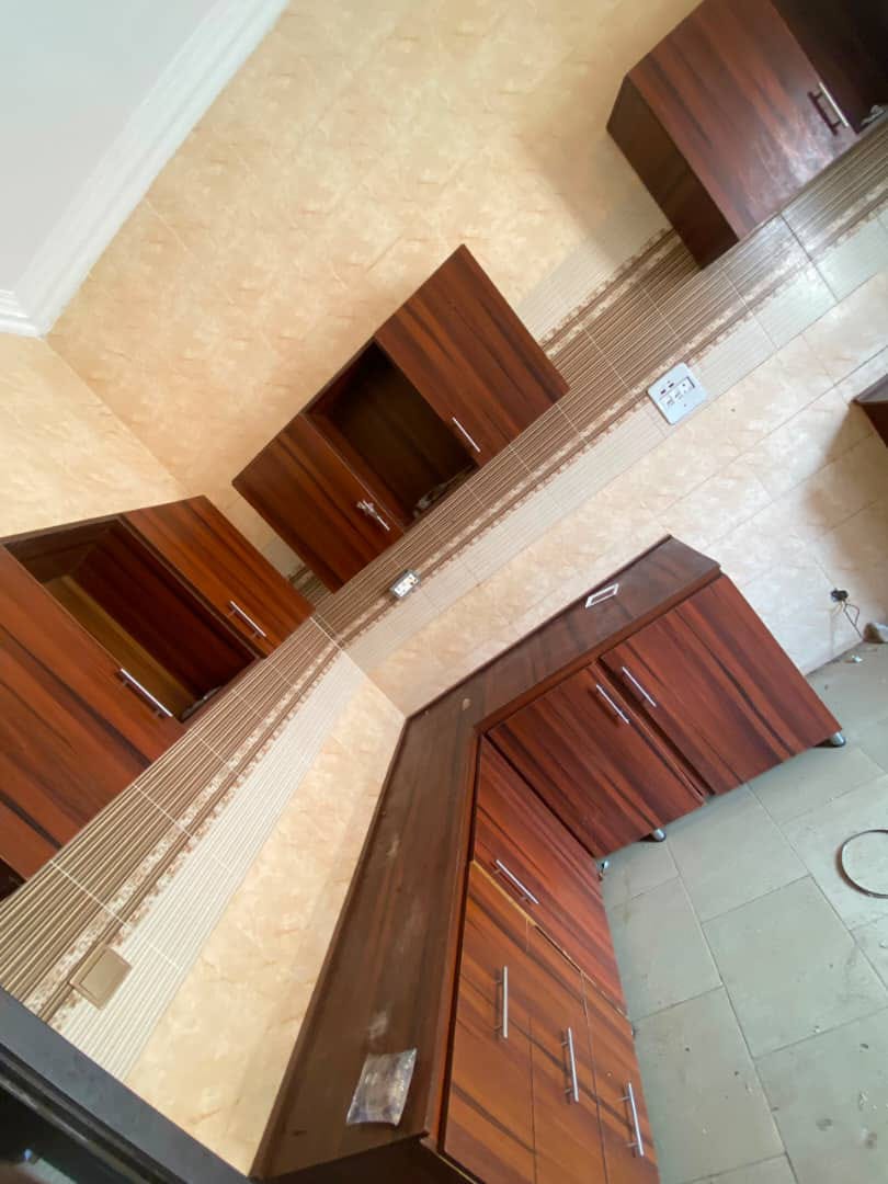 2 Bedroom Flat for Rent in Odeku With God Estate, Taska Akala Express