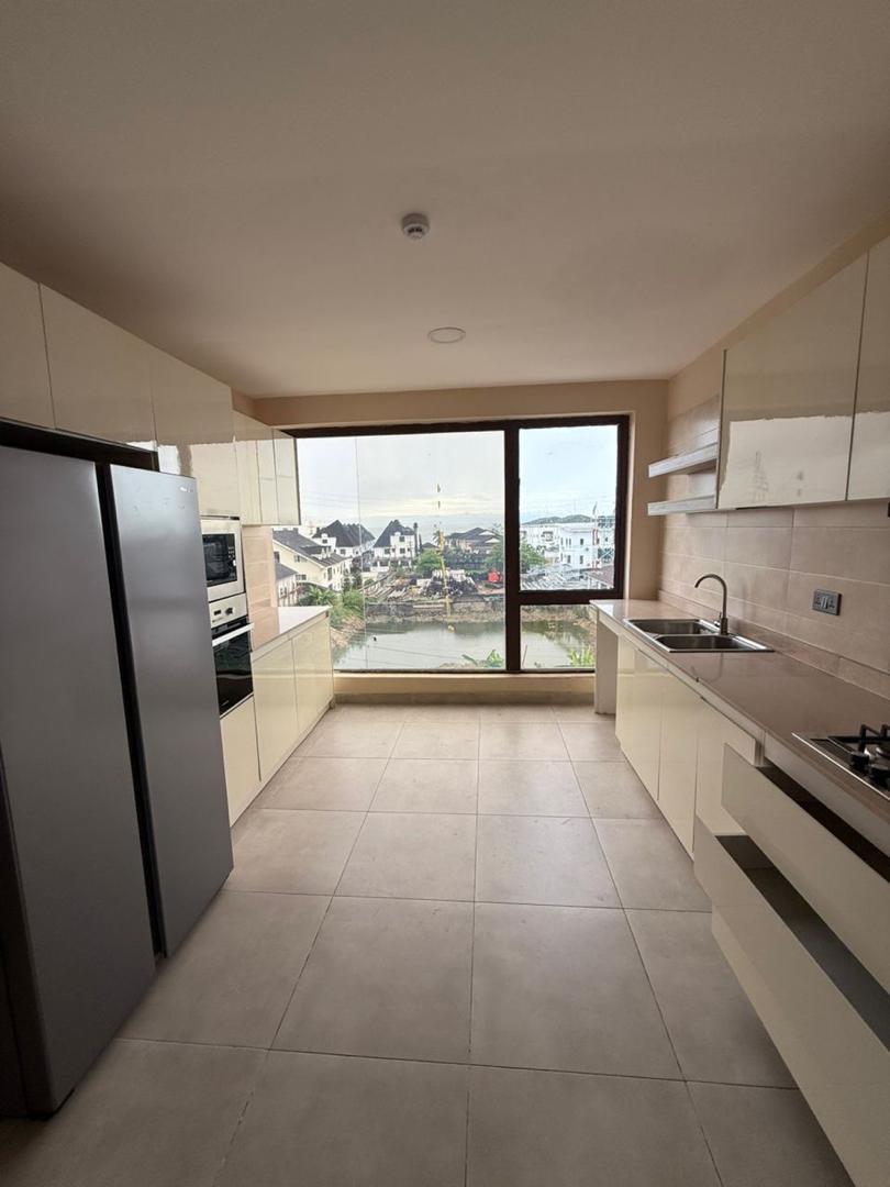 Fully Serviced 2 Bedroom Apartment with BQ, Pool, Elevator, and Gym for Rent in Ikoyi