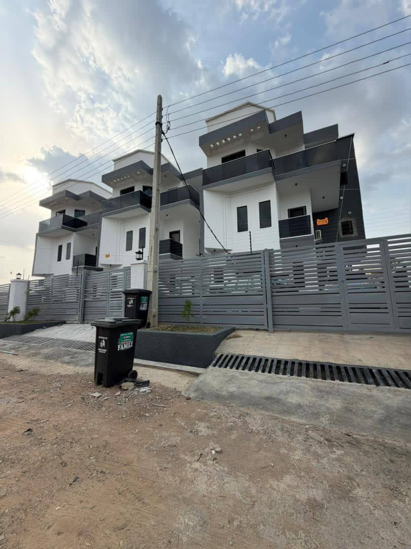 Terrace 4 Bedroom Penthouse Duplex for Sale in Akobo, Ibadan
