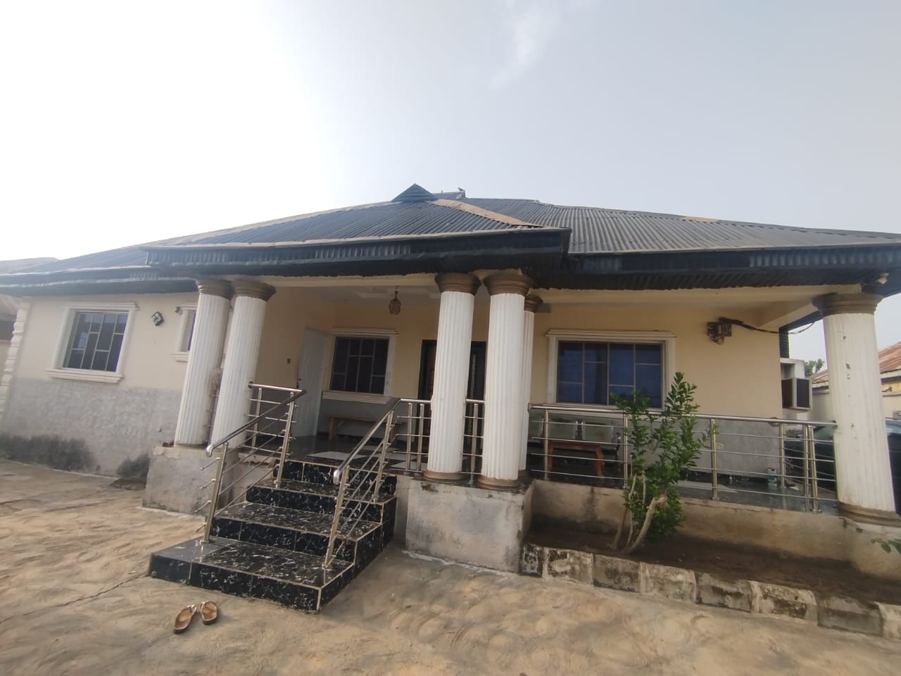 3 Bedroom Bungalow for Sale in Olodo Bank, Aba