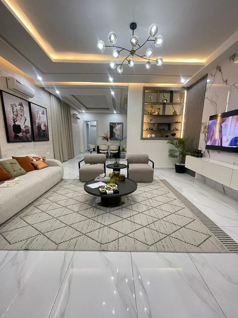 4 Bedroom Terrace Shortlet in Ikeja GRA, Lagos
