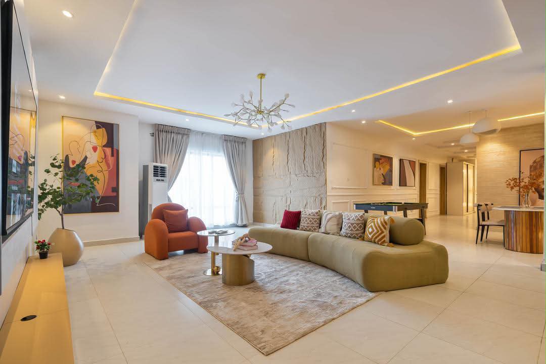 Fully Furnished 3 Bedroom Shortlet in Lekki Phase 1, Lagos
