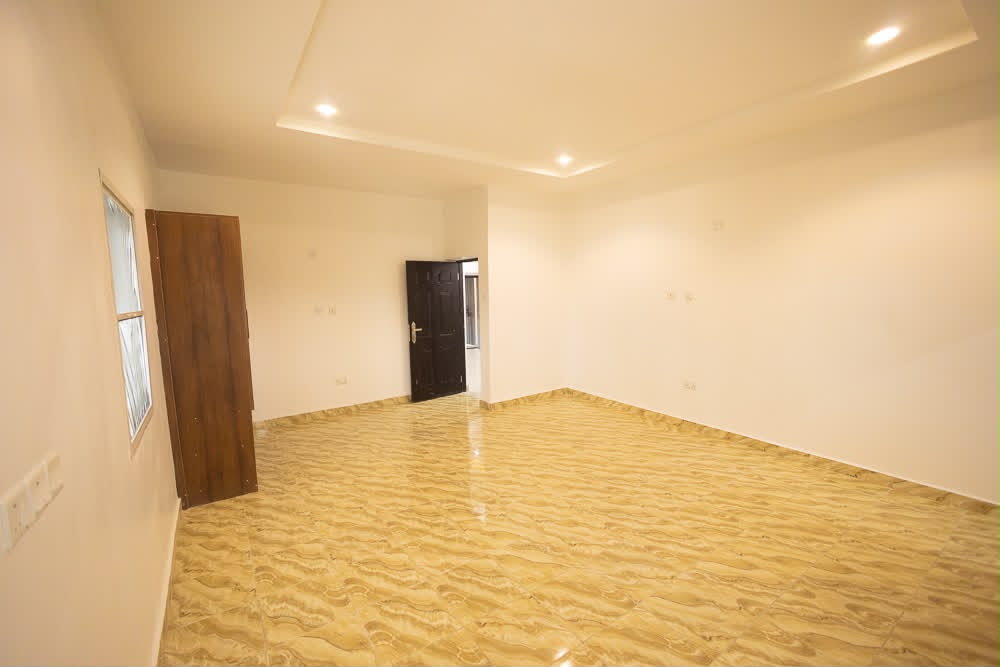 10-Unit Mixed Investment Property for Sale in Lokogoma, Abuja - 8