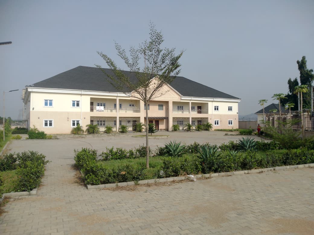 4 Bedroom Flat for Rent in Katampe, FCT