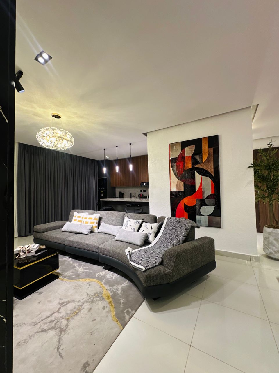 Furnished 2 Bedroom Shortlet in Lekki Phase 1, Lagos