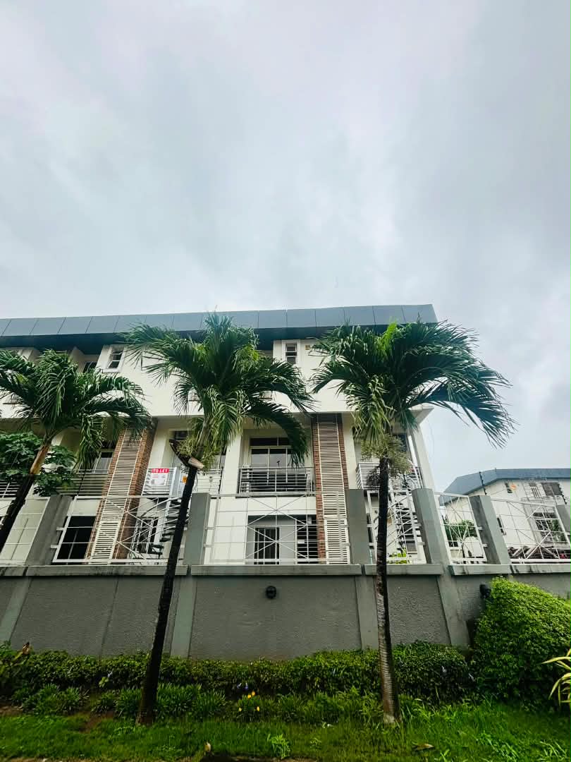 4 Bedroom Luxury Terrace for Rent in Banana Island, Ikoyi, Lagos