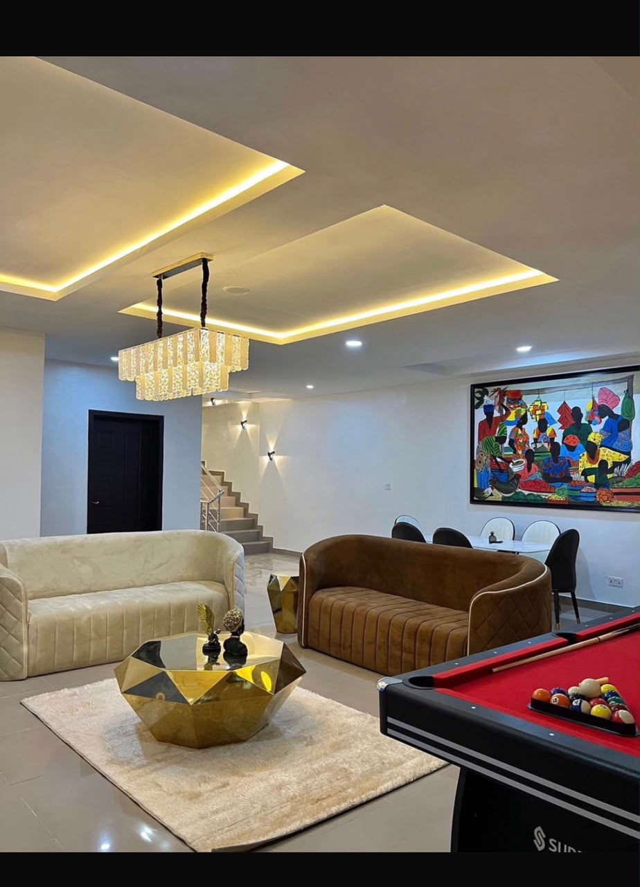 Cozy Premium 4 Bedroom Room for Shortlet in Ikate, Lekki