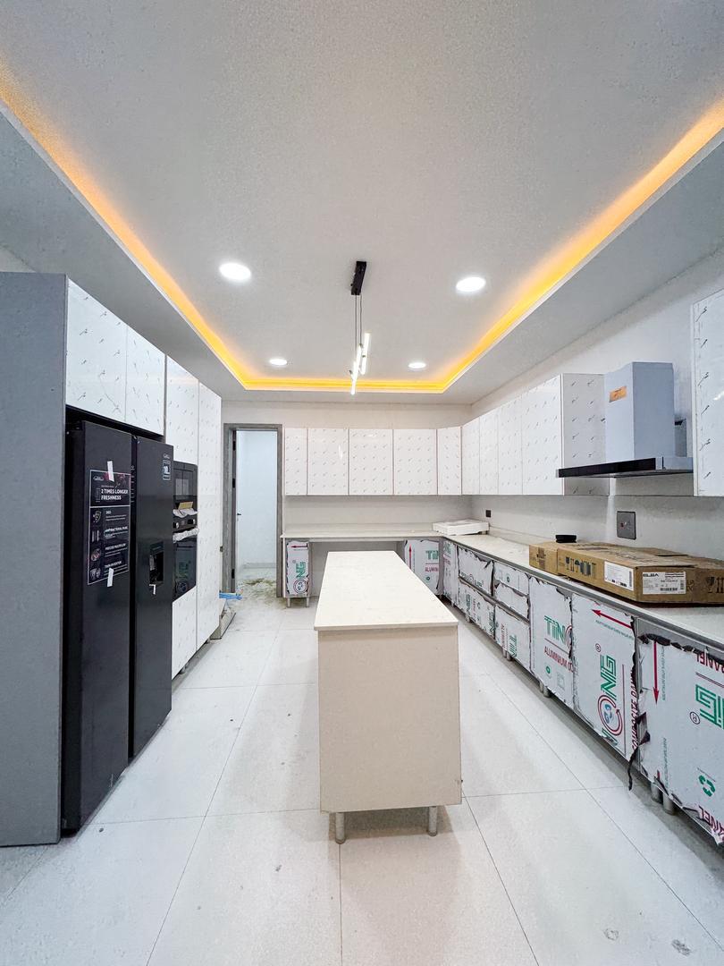 4 Bedroom Duplex for Sale in Ikoyi, Lagos - 9